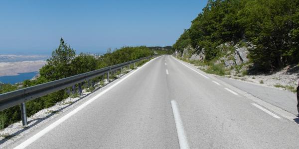 Karlobag to Gospić (D25)