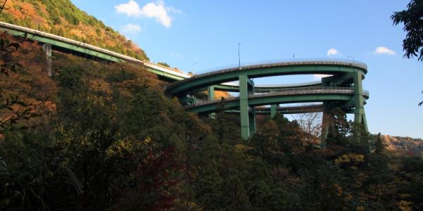 Kawazu-Nanadaru Loop Bridge