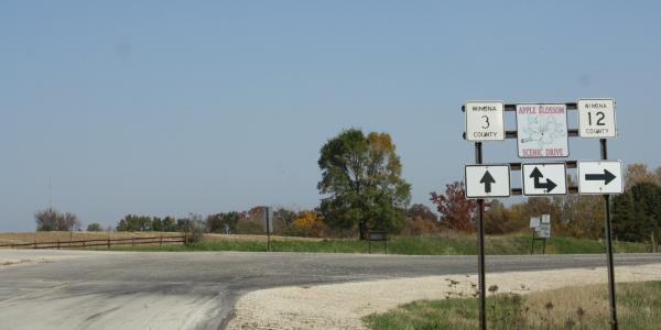 Apple Blossom Scenic Drive