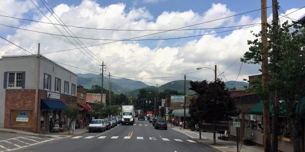 Black Mountain Road