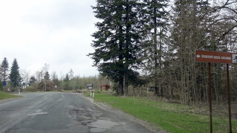 Grajnár Pass (Route 533)