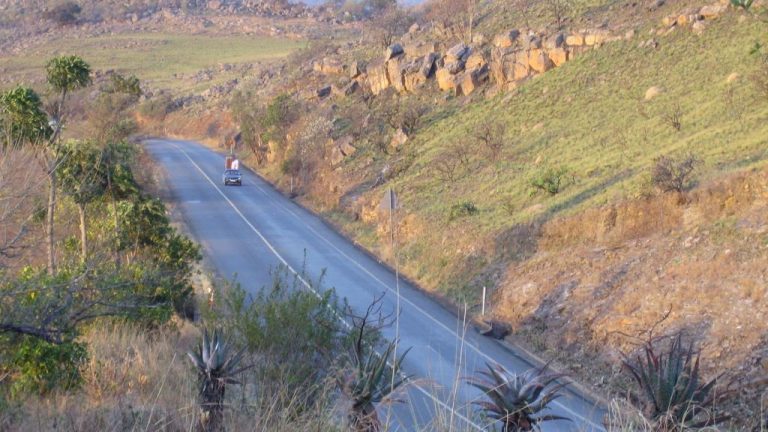 Long Tom Pass (R37)