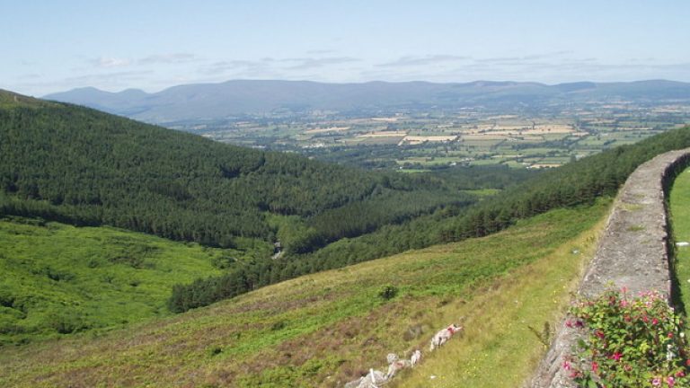The Vee Pass (R668)